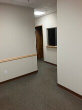 2127 Crompond Rd, Cortlandt Manor, NY à louer Photo intérieure– Image 2 sur 10