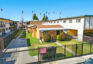 Plus de détails pour 627 W 82nd St, Los Angeles, CA - Logement à vendre
