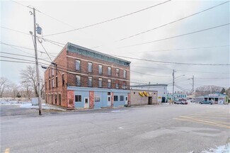 Plus de détails pour 120-128 William St, Dexter, NY - Local d’activités à vendre