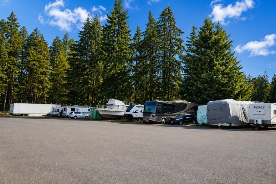 20710 3rd Ave E, Spanaway, WA à vendre - Photo de l’immeuble – Image 3 sur 22