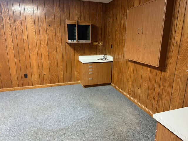 1121 Seaton Ave, Greenup, KY à vendre - Photo intérieure – Image 3 sur 8
