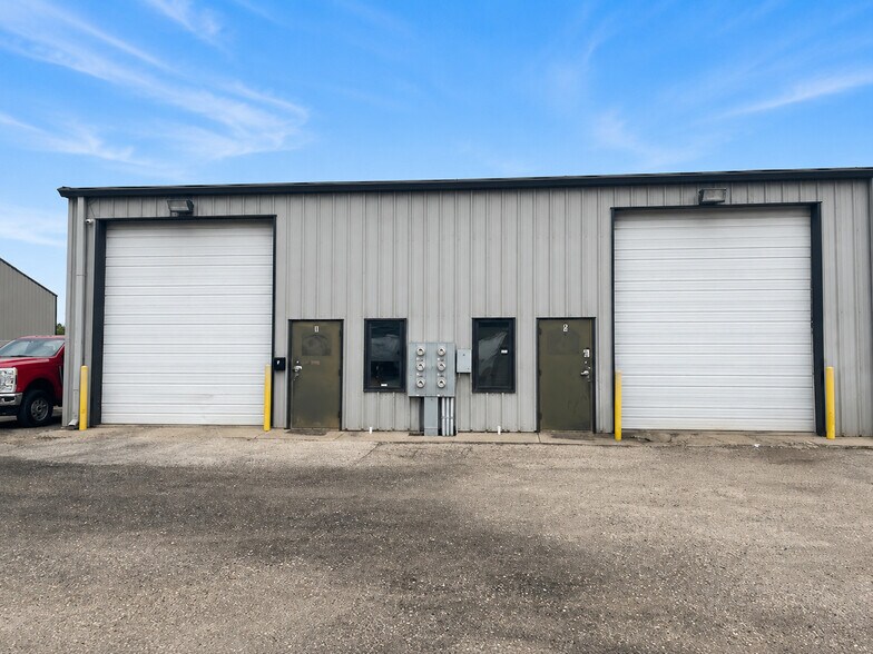 1317 Lamb Rd, Woodstock, IL à louer - Photo de l’immeuble – Image 2 sur 2
