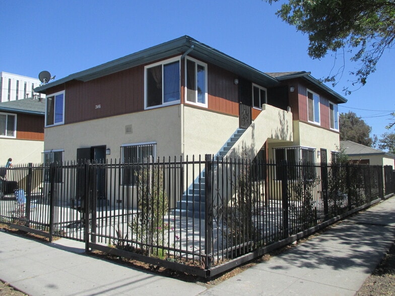 346-346 W Palm St, Compton, CA à vendre - Photo de l’immeuble – Image 3 sur 5