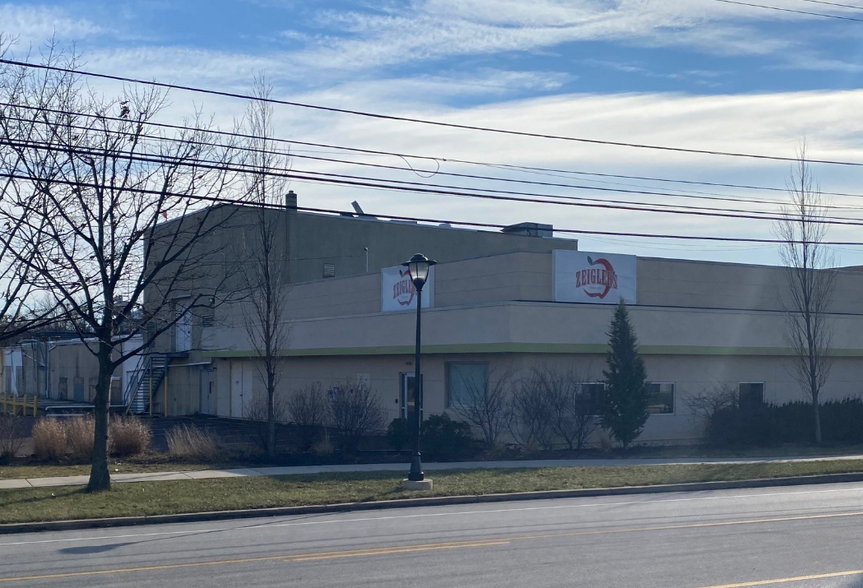 1513 N Broad St, Lansdale, PA à louer - Photo principale – Image 2 sur 4