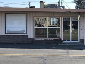 2239 Brown St, Napa, CA à louer Photo intérieure– Image 2 sur 2