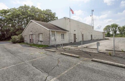 1430 W Trindle Rd, Carlisle, PA à vendre - Photo de l’immeuble – Image 2 sur 5