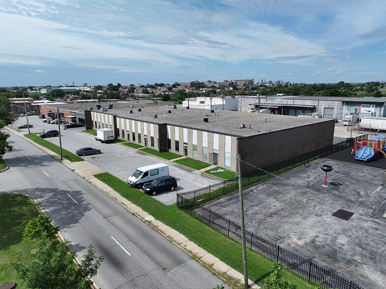 1720-1738 Edison Hwy, Baltimore, MD à louer - Photo de l’immeuble – Image 2 sur 6