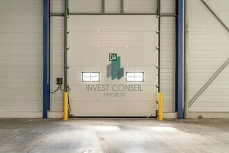 Local d’activités dans Bezons à louer Photo de l’immeuble– Image 2 sur 11