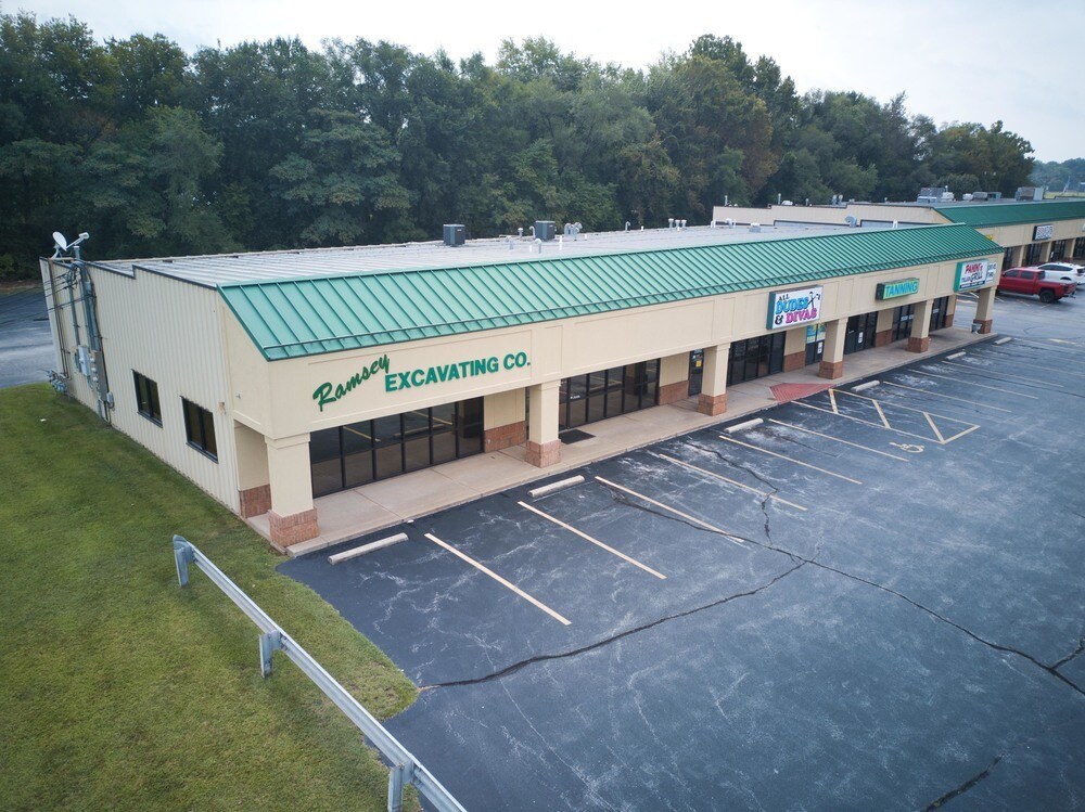 512-520 N West Bypass, Springfield, MO à louer Photo principale– Image 1 sur 8