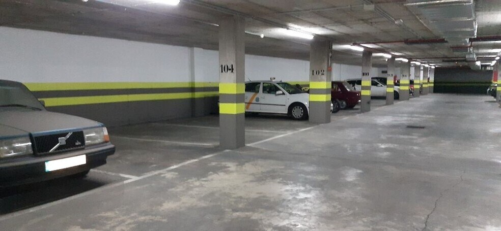 De Hytasa, Sevilla, Sevilla à vendre - Photo de l’immeuble – Image 1 sur 15