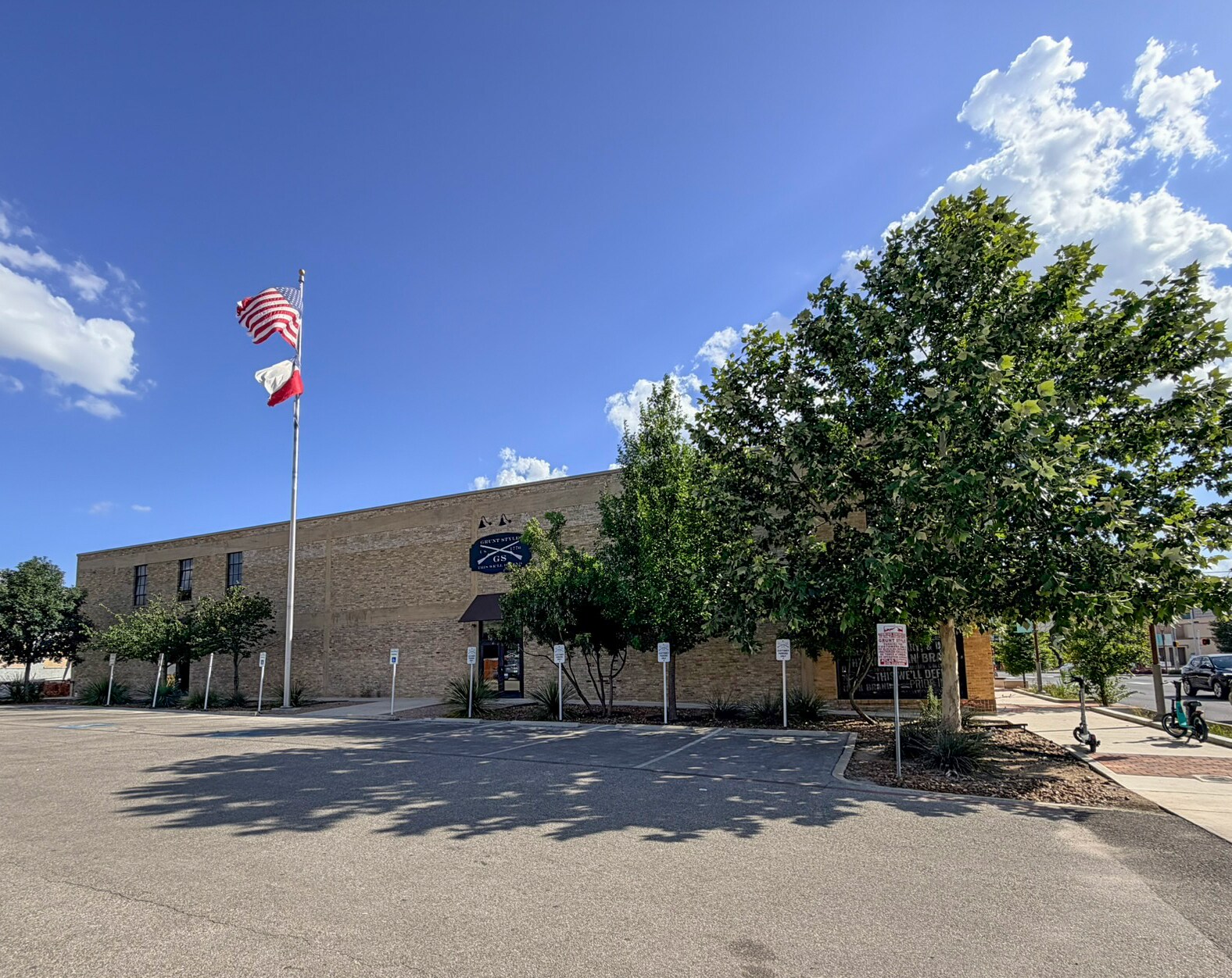 900 Broadway St, San Antonio, TX à louer Photo de l’immeuble– Image 1 sur 6
