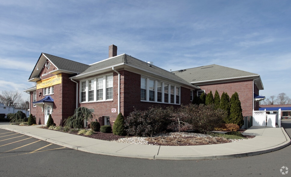 3081 Rte 27, Franklin Park, NJ à louer - Photo principale – Image 3 sur 5