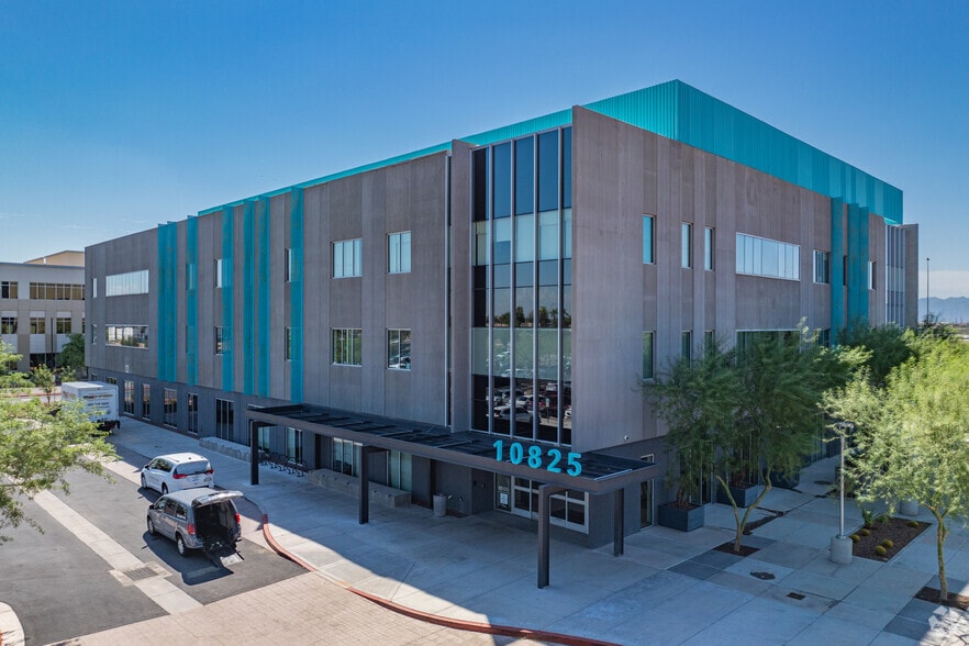 10825 W McDowell Rd, Avondale, AZ à louer - Photo principale – Image 1 sur 3