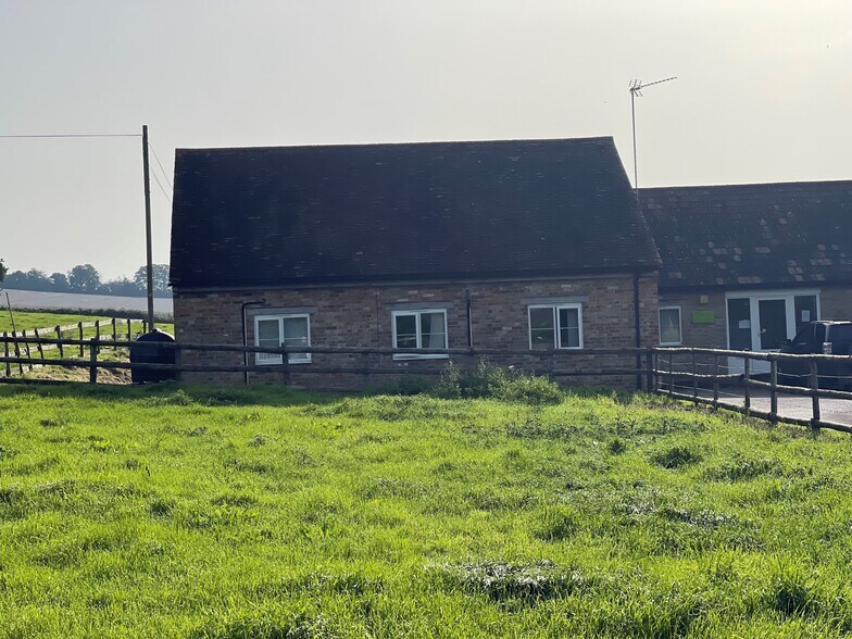 Brickfields, Maperton à louer - Photo de l’immeuble – Image 1 sur 4