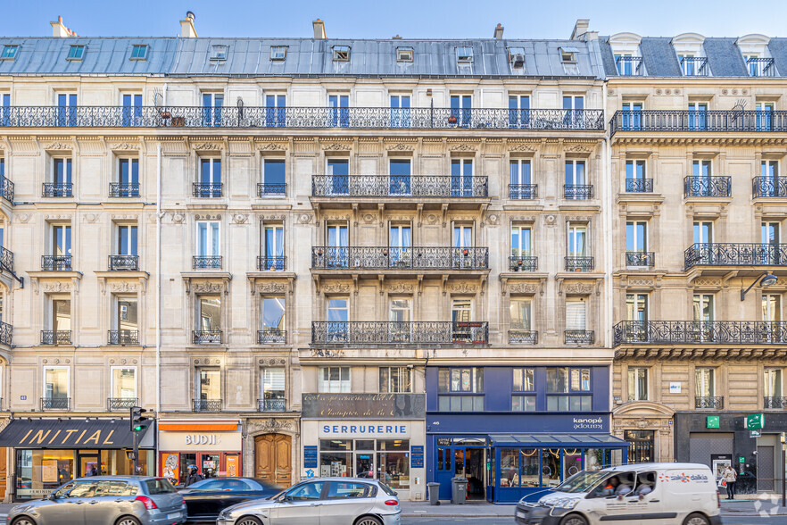 46 Rue La Fayette, Paris à louer - Photo principale – Image 1 sur 3