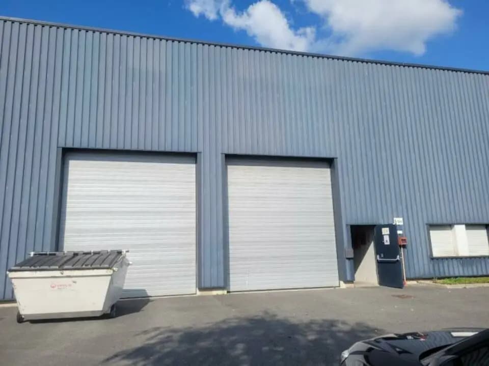 Industriel/Logistique dans Reims à louer Photo de l’immeuble– Image 1 sur 7