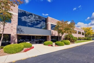 Plus de détails pour 1770 Park St, Naperville, IL - Bureau à louer