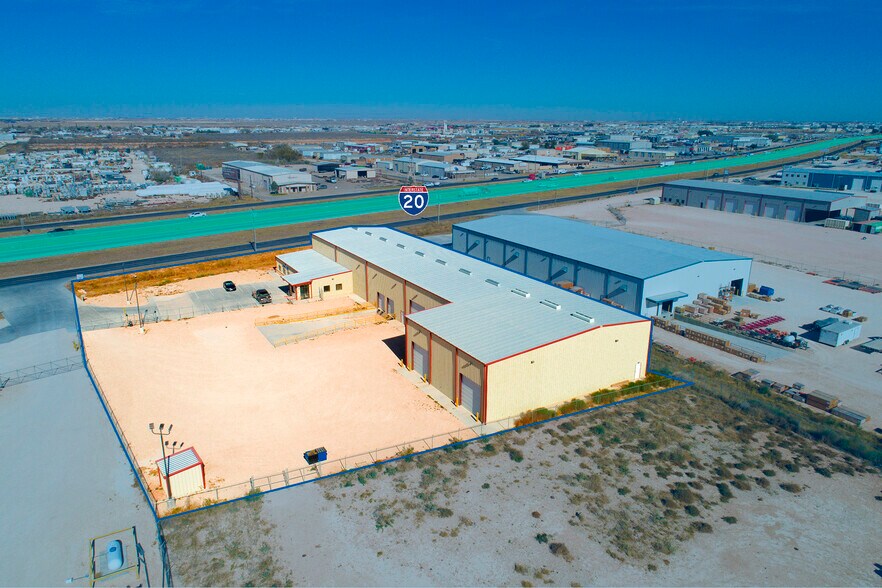 13015 W I-20, Odessa, TX à louer - Photo de l’immeuble – Image 3 sur 28