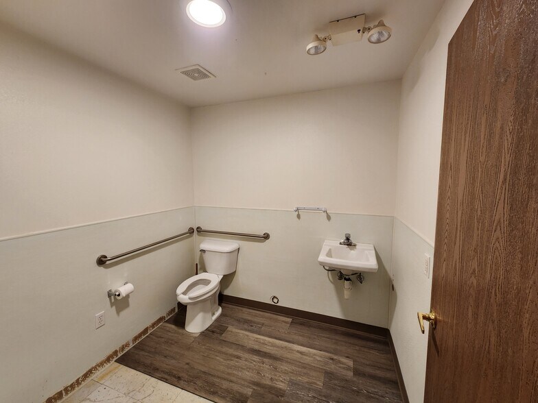 1231 E Basin Ave, Pahrump, NV à louer - Photo intérieure – Image 3 sur 31