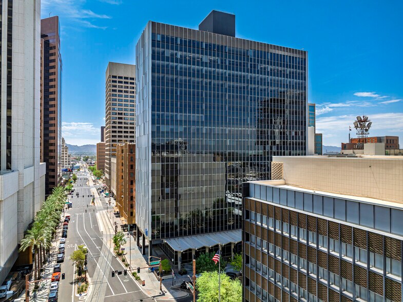 111 W Monroe St, Phoenix, AZ à louer - Photo de l’immeuble – Image 3 sur 12