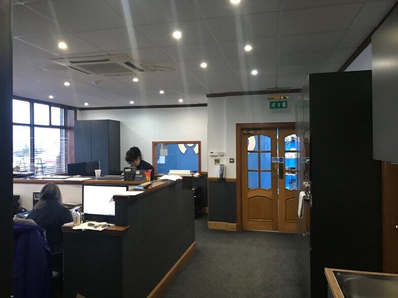 14 Cartside Av, Inchinnan à vendre - Photo de l’immeuble – Image 2 sur 8