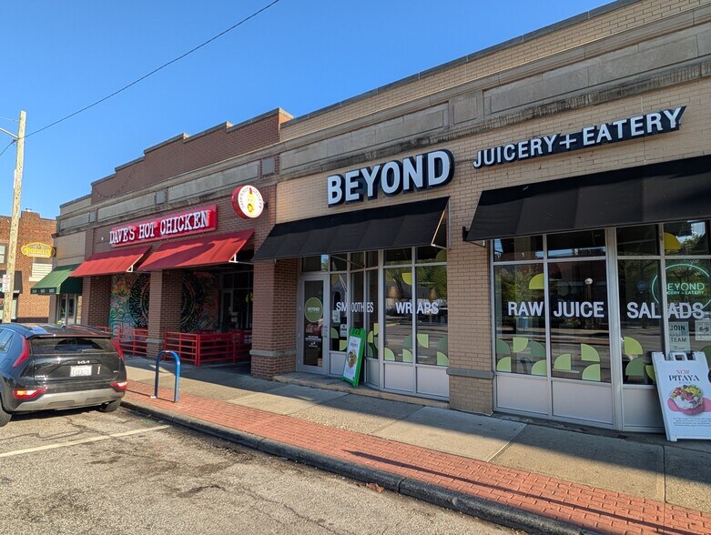 15000 Detroit Ave, Lakewood, OH à vendre - Photo de l’immeuble – Image 2 sur 6