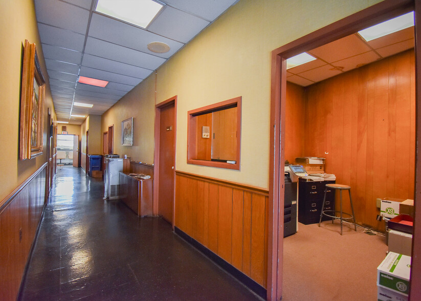 212 Van Buren St NW, Washington, DC à vendre - Photo intérieure – Image 3 sur 13