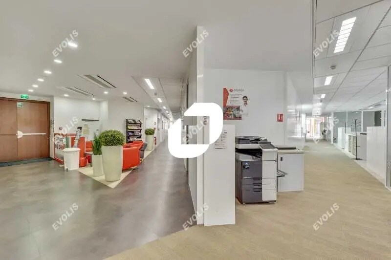 43-45 Avenue Victor Hugo, Aubervilliers à louer - Photo de l’immeuble – Image 2 sur 15