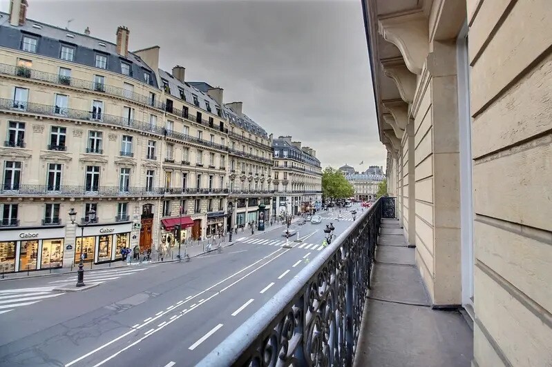 7 Avenue De L'Opera, Paris à louer Photo de l’immeuble– Image 1 sur 11
