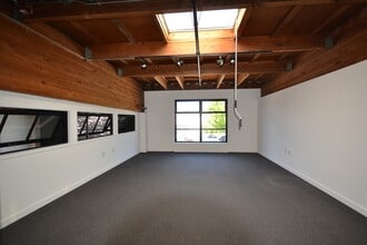 950 Gilman St, Berkeley, CA à louer Photo intérieure– Image 1 sur 6