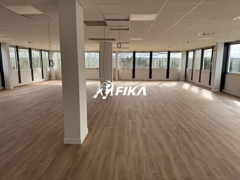 150 Rue De La Découverte, Labège à louer - Photo de l’immeuble – Image 2 sur 8