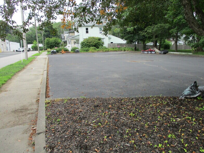 Federal St Portfolio portefeuille de 3 biens à vendre sur LoopNet.fr - Photo de l’immeuble – Image 3 sur 5