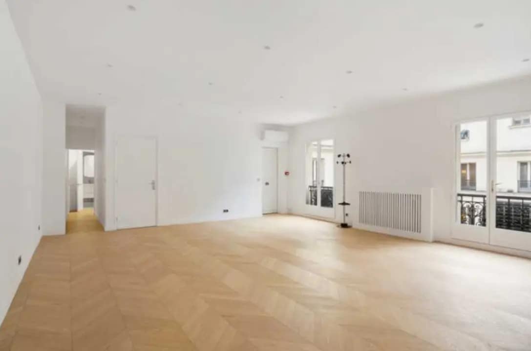 Bureau dans Paris à vendre Photo de l’immeuble– Image 1 sur 5