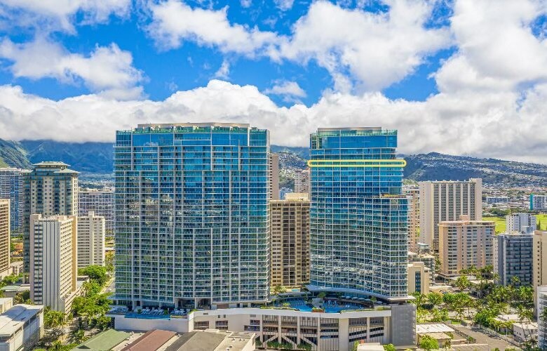 2139 Kuhio Ave. 27TH and 34th Floor, Honolulu, HI à vendre - Photo principale – Image 1 sur 20