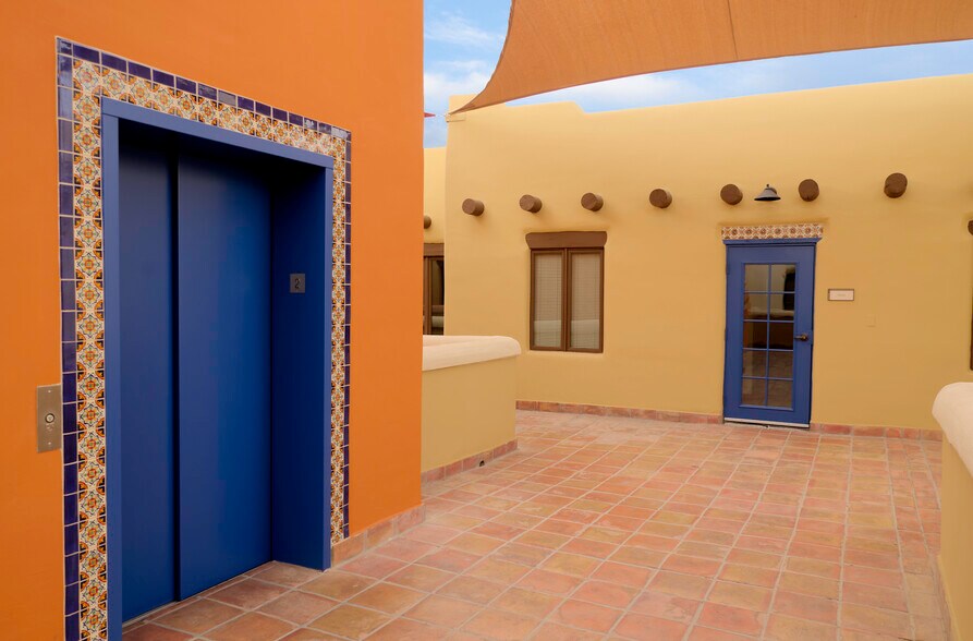 9755 N 90th St, Scottsdale, AZ à louer - Photo de l’immeuble – Image 3 sur 8