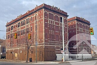 Plus de détails pour 17111 2nd Ave, Highland Park, MI - Logement à vendre