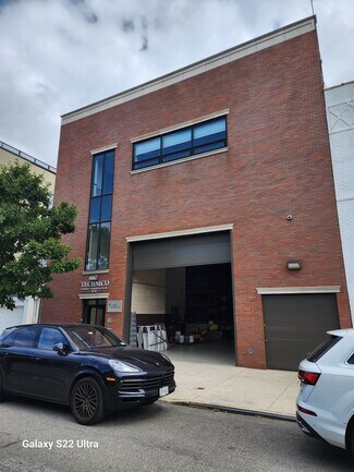 Plus de détails pour 4133 38th St, Long Island City, NY - Industriel/Logistique à vendre