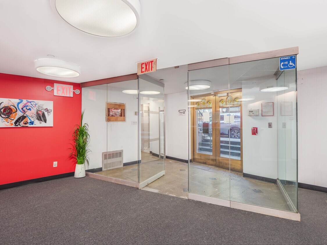 62-66 W 11th St, New York, NY à louer Photo intérieure– Image 1 sur 9