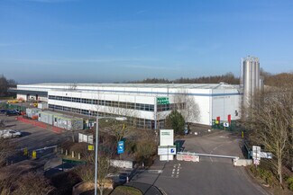 Plus de détails pour Hilton Cross, Featherstone - Industriel/Logistique à louer