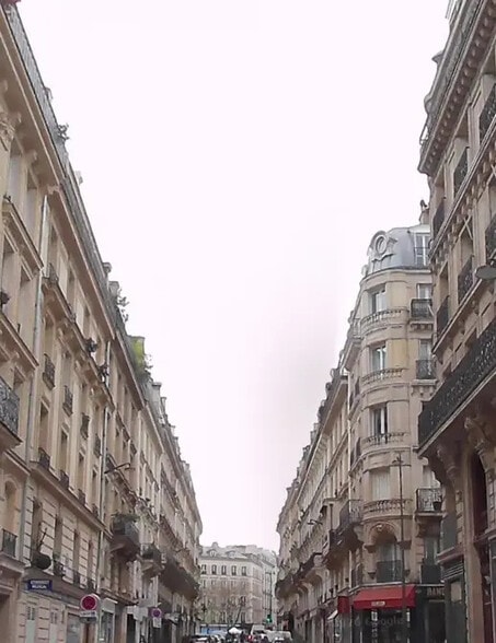 Local commercial dans Paris à louer - Photo de l’immeuble – Image 2 sur 3