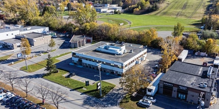 1600 Laperriere Ave, Ottawa, ON à louer Photo intérieure– Image 1 sur 6