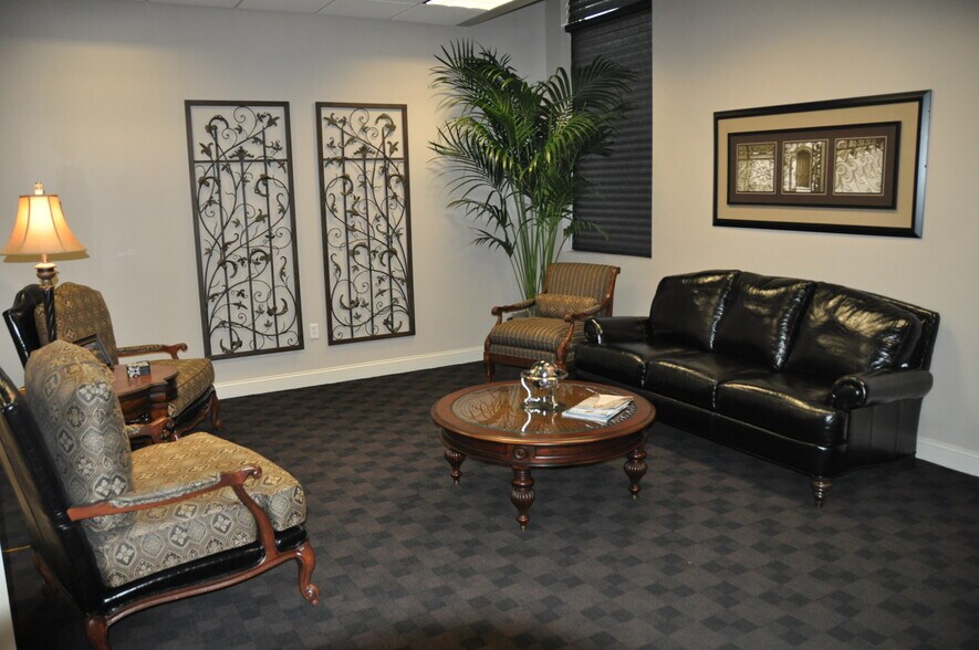 25 Bond St, Haverhill, MA à louer - Photo intérieure – Image 2 sur 6