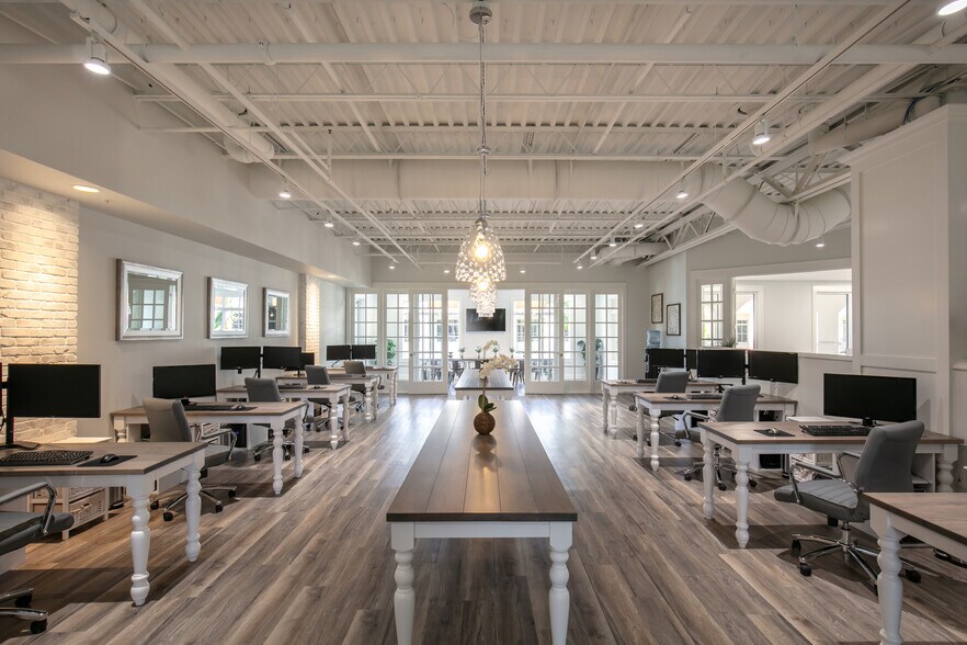 3983 Destination Dr, Osprey, FL à vendre - Photo de l’immeuble – Image 3 sur 24