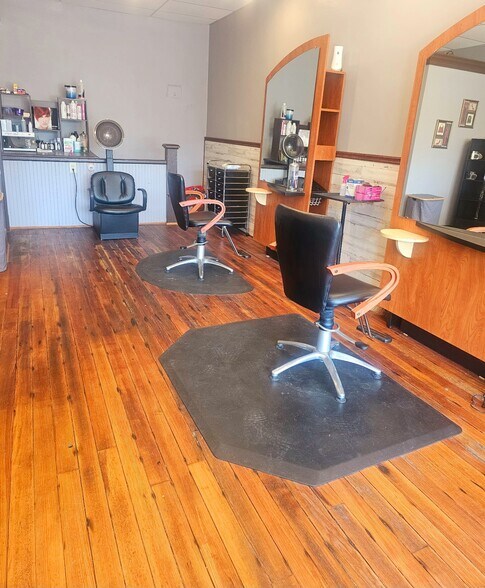 6 Mill St, Carthage, IN à vendre - Photo de l’immeuble – Image 3 sur 23