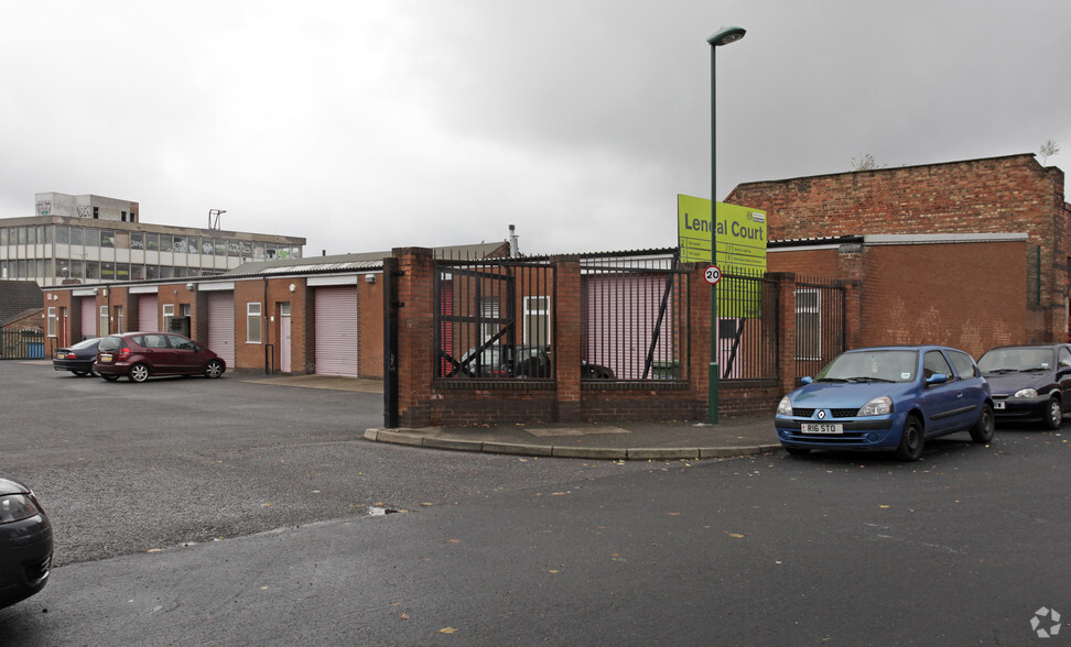 Lendal Ct, Nottingham à louer - Photo de l’immeuble – Image 3 sur 8