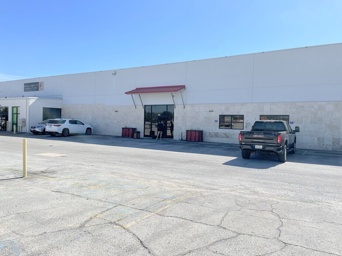 7500 Baker Blvd, Richland Hills, TX à louer Photo intérieure– Image 1 sur 7