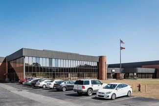 Plus de détails pour 107 Tom Starling Rd, Fayetteville, NC - Industriel/Logistique à louer