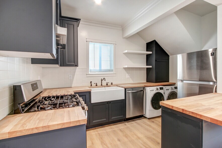 3814 W Sunset Blvd, Los Angeles, CA à vendre - Photo de l’immeuble – Image 2 sur 29