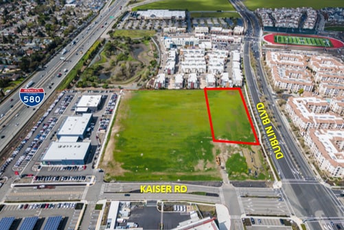 Dublin Blvd @ Kaiser Rd, Dublin, CA à vendre Aérien– Image 1 sur 9