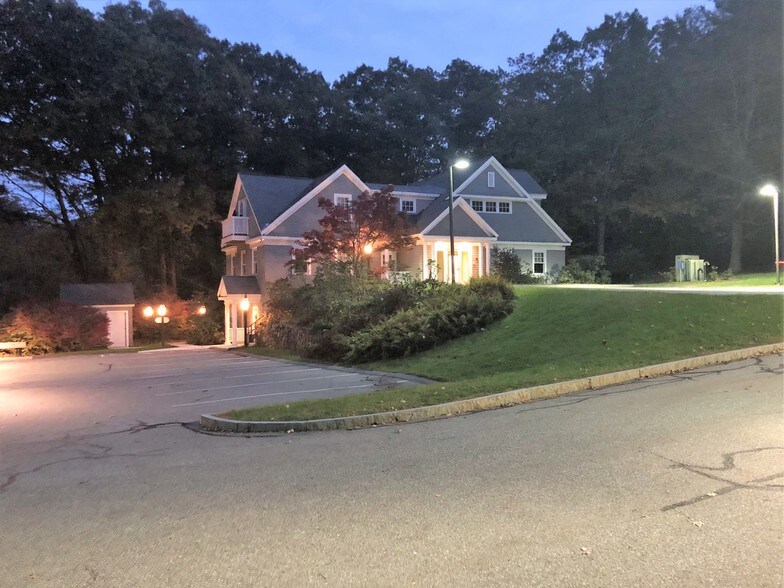 2250 Main St, Concord, MA à louer - Photo de l’immeuble – Image 3 sur 4